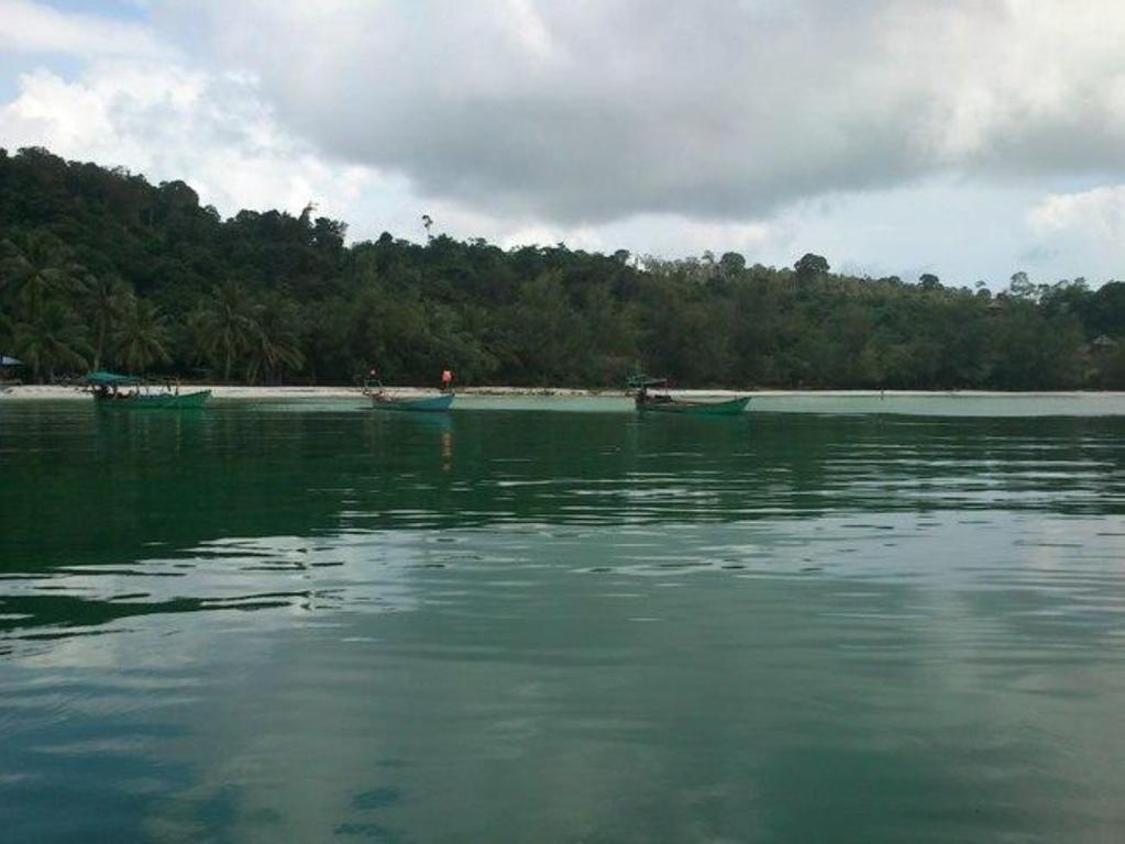 Island Palace Bungalows Resort Kaoh Touch Buitenkant foto