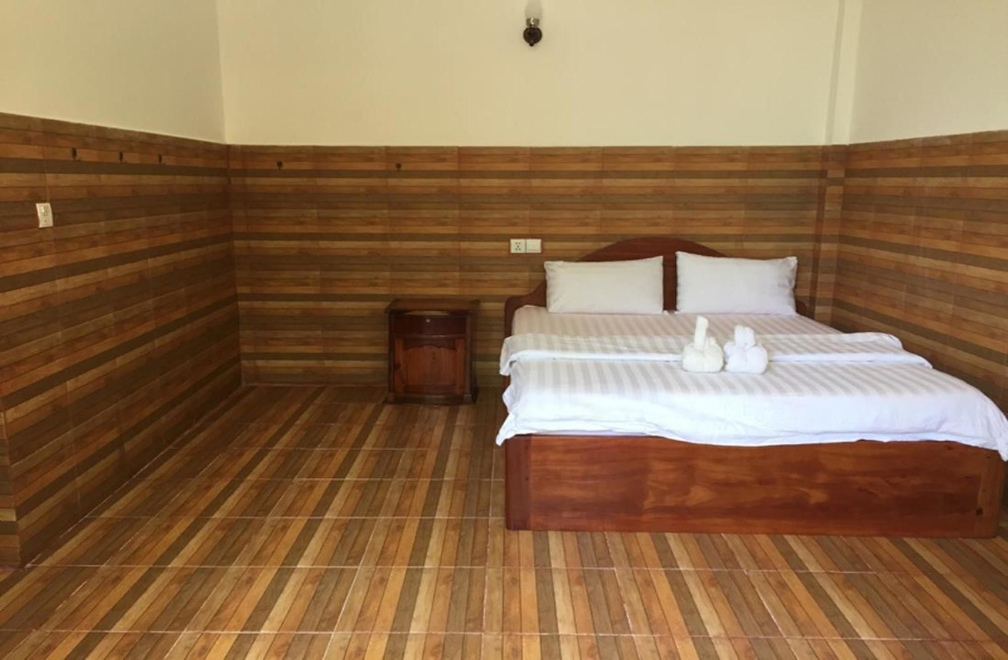 Island Palace Bungalows Resort Kaoh Touch Buitenkant foto